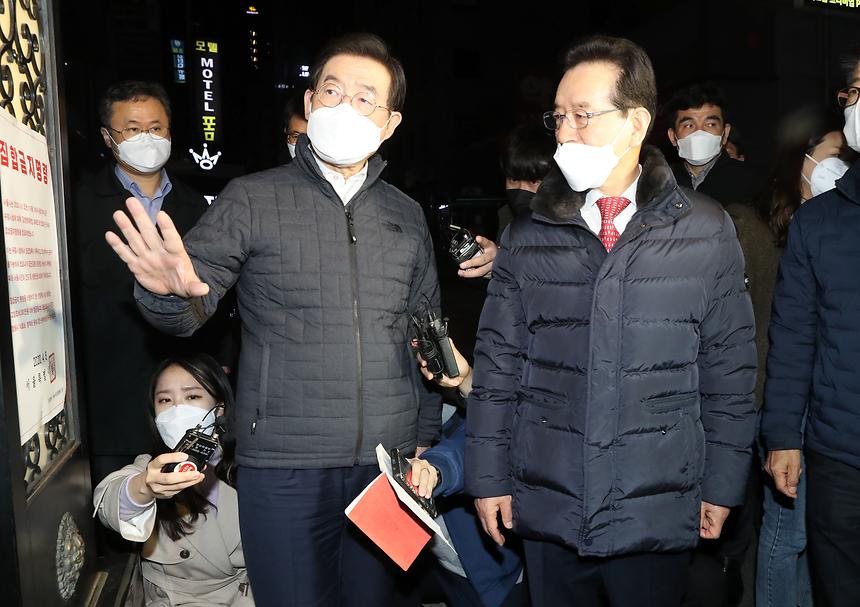 박원순 서울시장-정순균 강남구청장 합동 유흥시설 현장단속  - 7