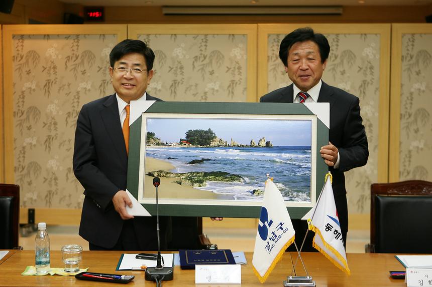 강남구와 강원도 동해시 우호협력 협정식 - 3