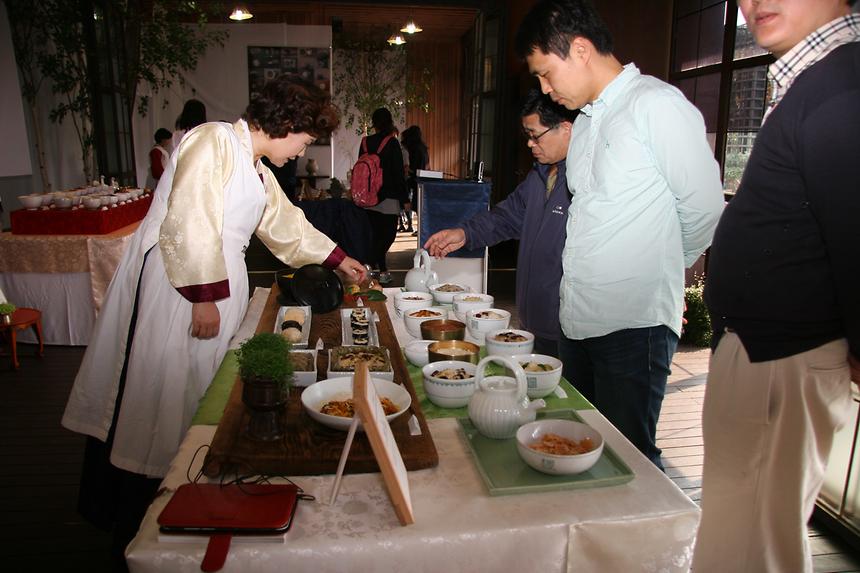 밥 전시회 - 2