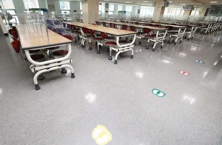 등교 수업 앞 둔 초등학교 현장 모니터링  - 6
