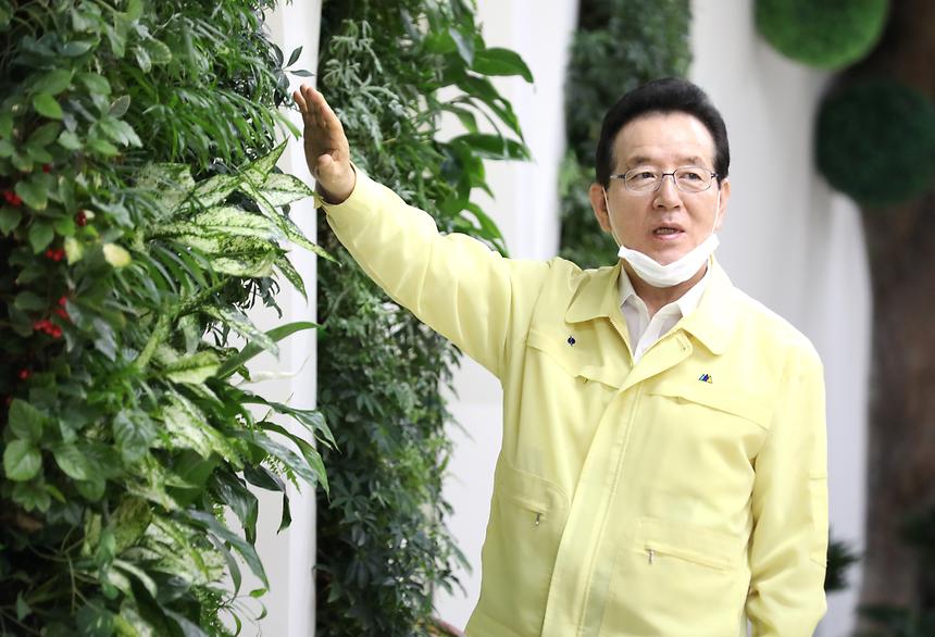 청담역 ‘미세먼지프리존’ 업그레이드 - 1