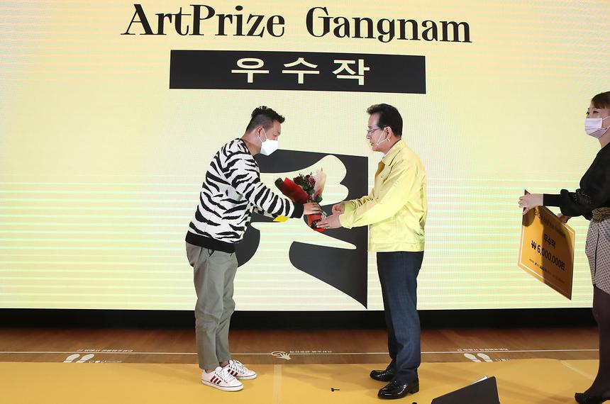 ‘아트프라이즈 강남’ 18일 폐막  - 4