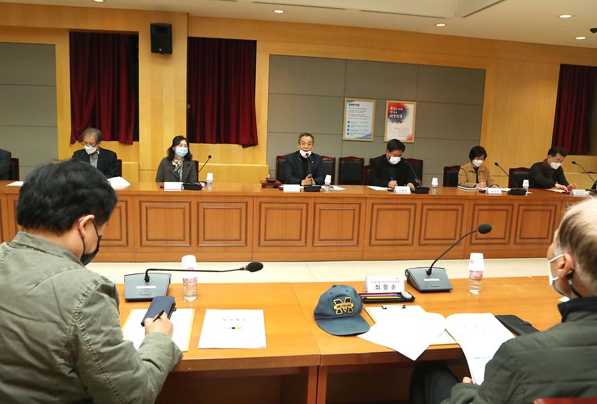 주민자치위원장 연합회 월례회의에  - 6