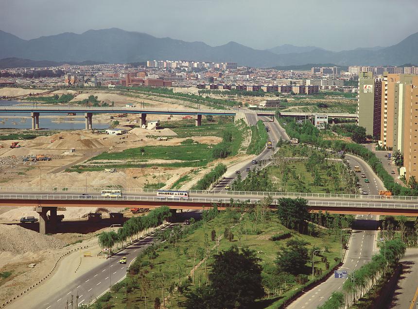 강남로(현 올림픽대로) 확장 공사 - 1
