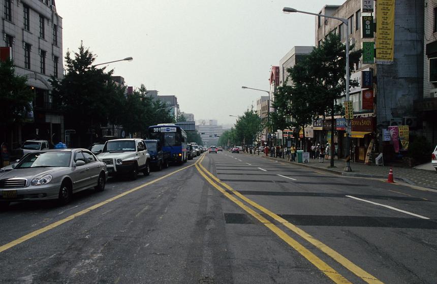 강남구청역사거리 - 4