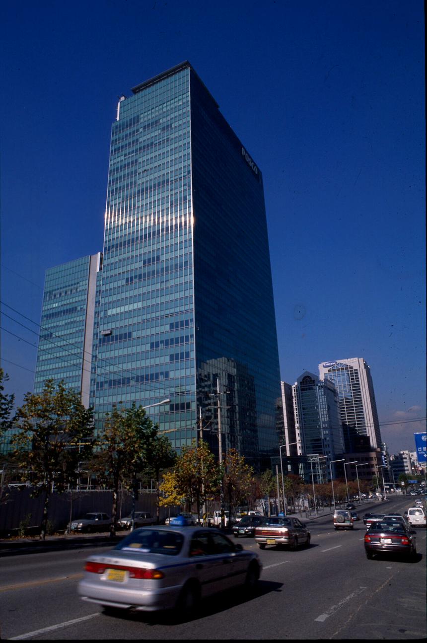 포스코 센터 - 3