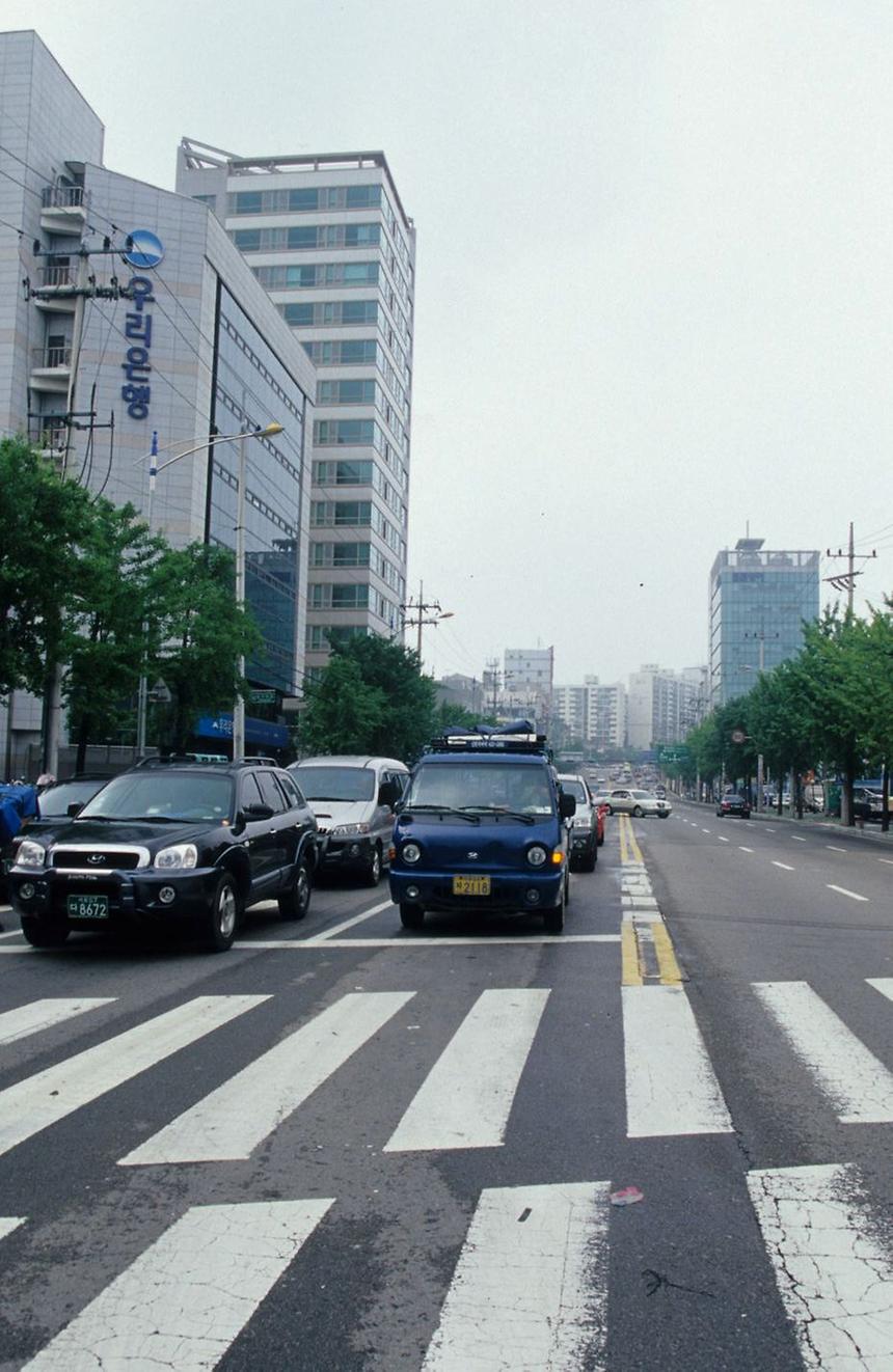 논현로 벚꽃길 교차4거리 - 3