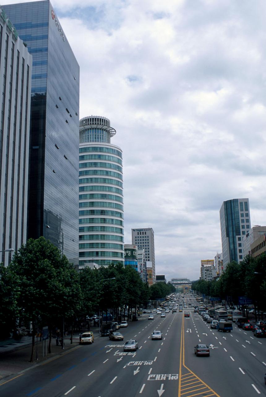 강남대로와 업무타운 - 2