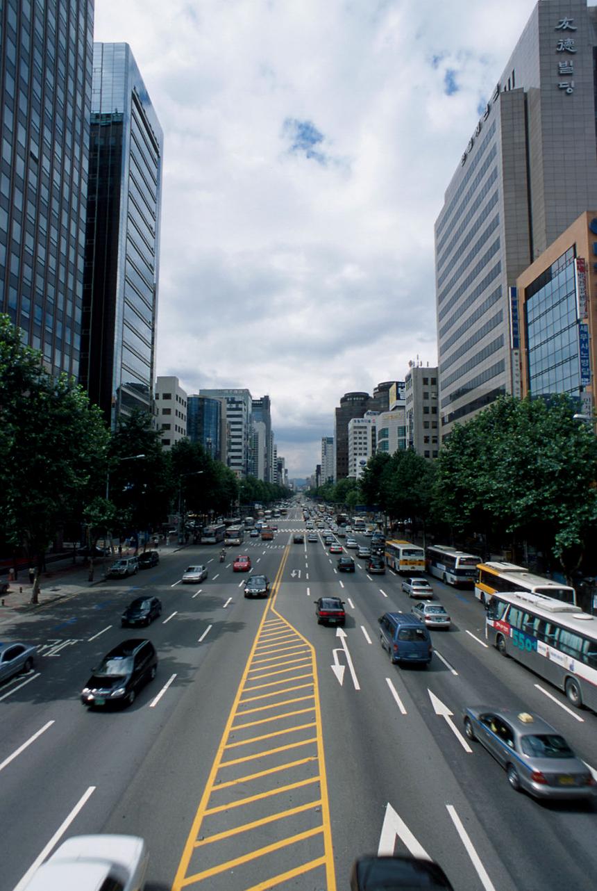 강남대로와 업무타운 - 1