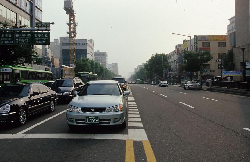 강남구청역사거리 - 1