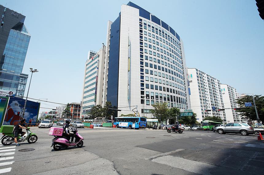 강남구청역 주변 - 2