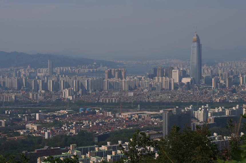 대모산 정상에서 본 시가지 - 1