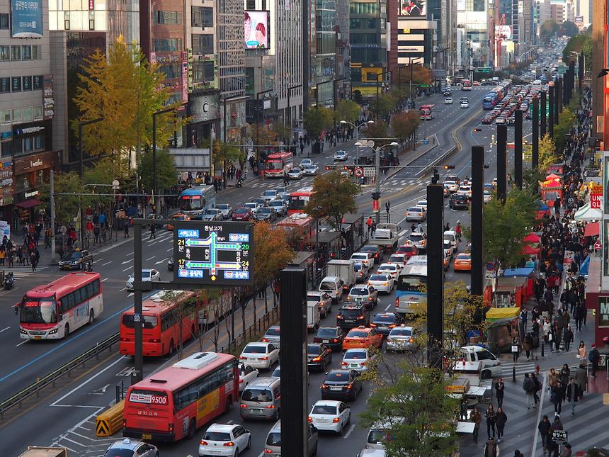 U-street(강남대로 특화거리) - 1