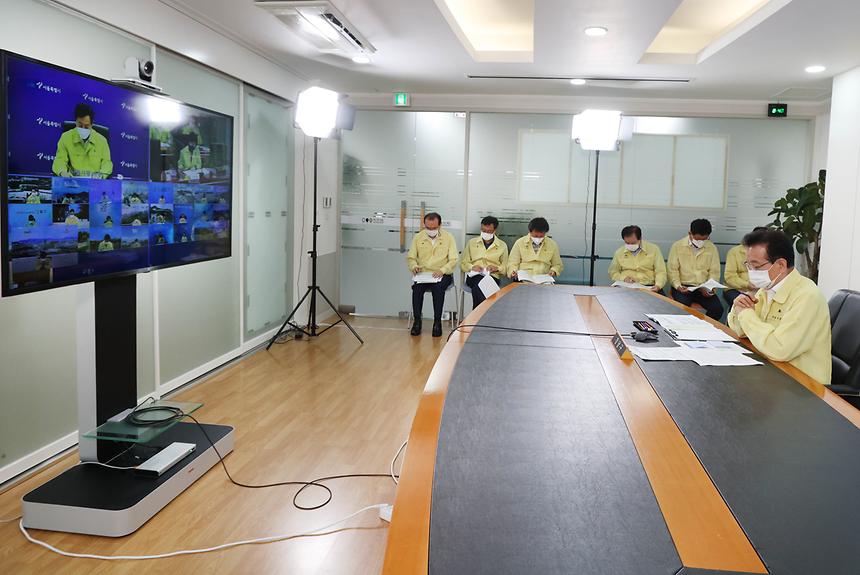 ‘코로나19 특별방역관리 구청장회의’ - 1