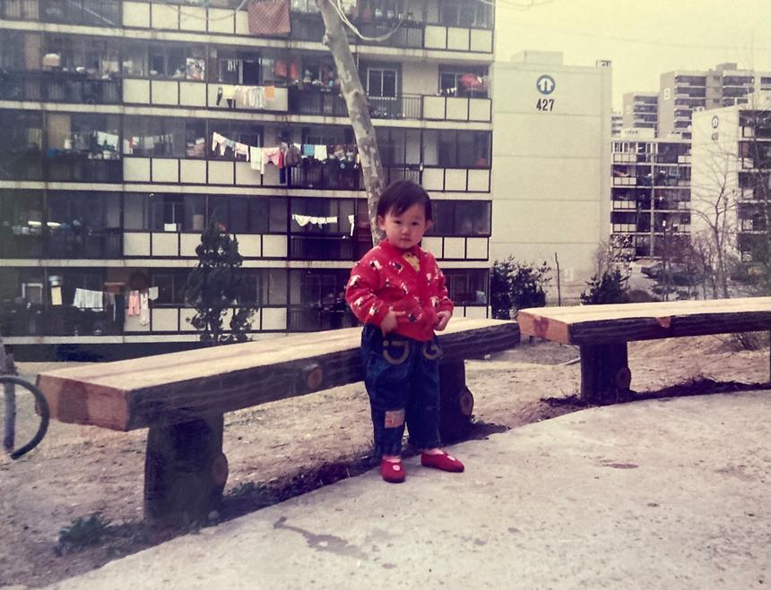 [2021 ‘아카이브 강남’ 옛 사진 공모전] 우수상 ‘나의 최초의 산책길에게’ - 1