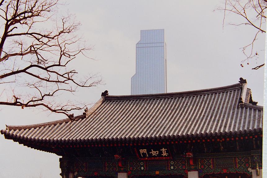 [2021 ‘아카이브 강남’ 옛 사진 공모전] 입상 ‘봉은사와 무역센터’ - 1