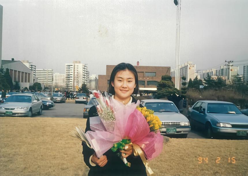 [2021 ‘아카이브 강남’ 옛 사진 공모전] 입상 ‘꽃다발 2개의 추억’ - 1