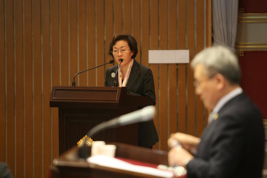 강남구임시회 개회 - 3