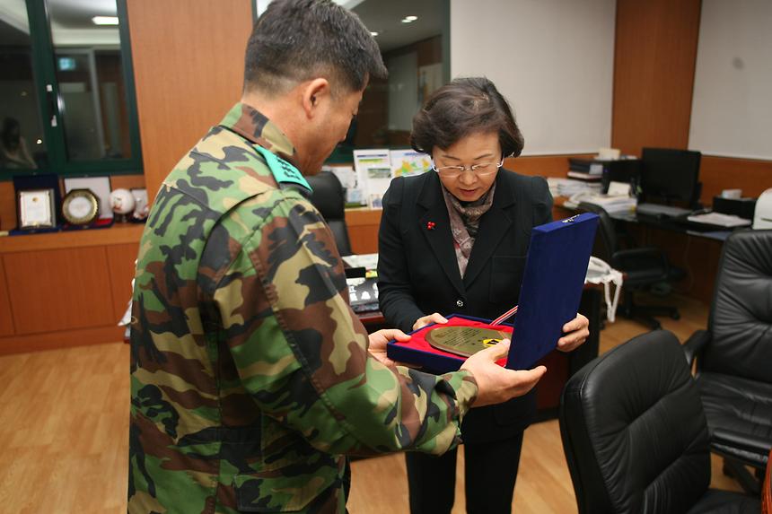 511연대표창장 - 1