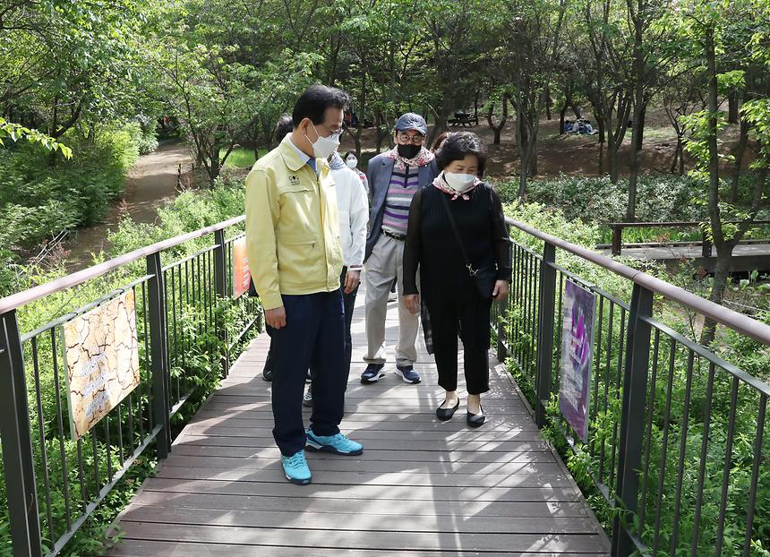 ‘대모문학회 시화전’  - 4