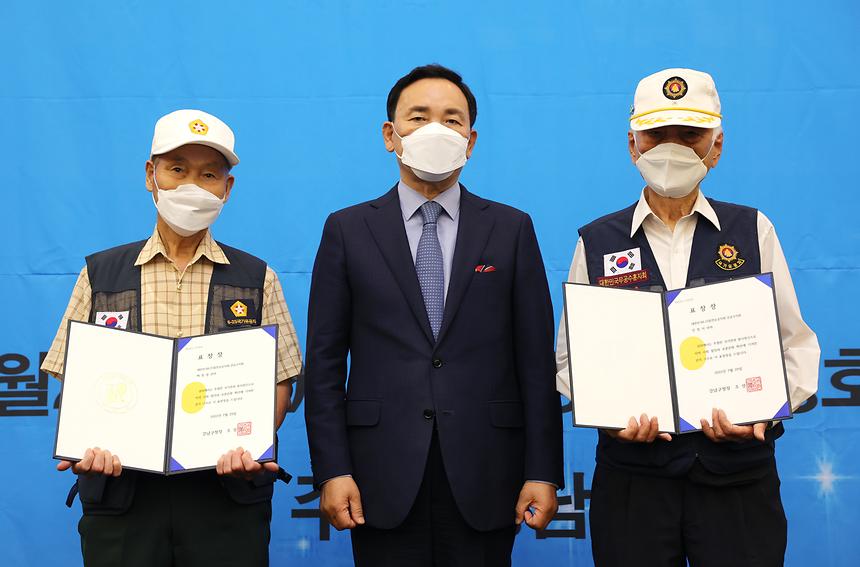 ‘6.25전쟁 제72주년 호국영웅 감사 위로연’ - 4