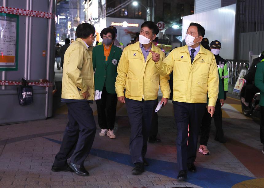 수능 후 강남역 등 안전 점검 실시 - 7
