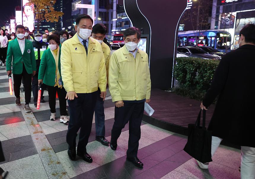 수능 후 강남역 등 안전 점검 실시 - 6