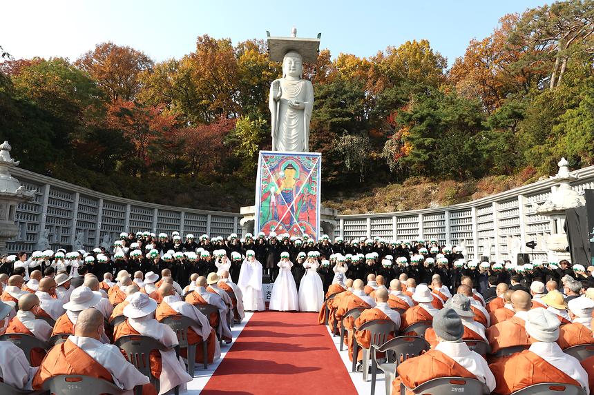 ‘이태원 참사 추모법회’  - 4