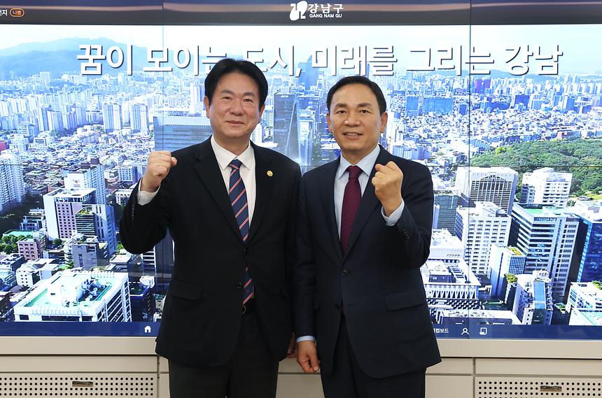 국기원장 방문 - 2