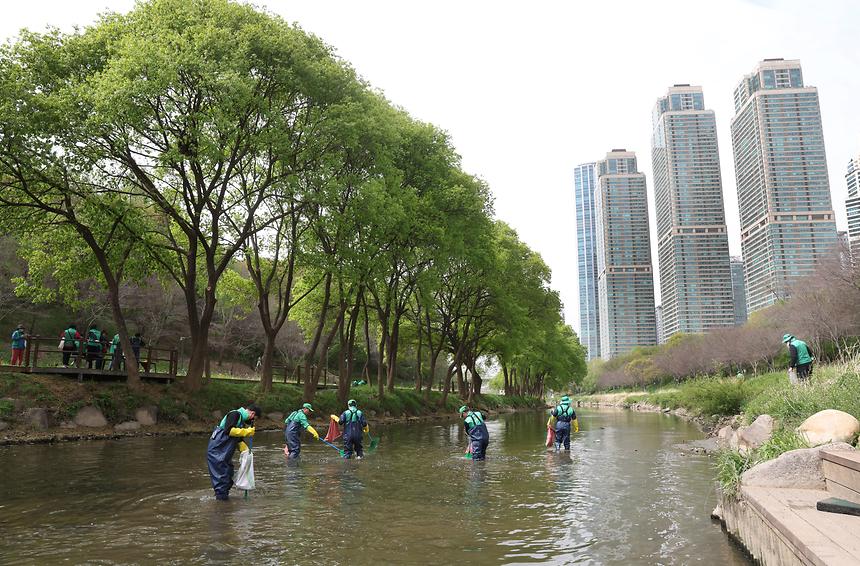 ‘강남구 새마을방역봉사대 발대식’ - 8