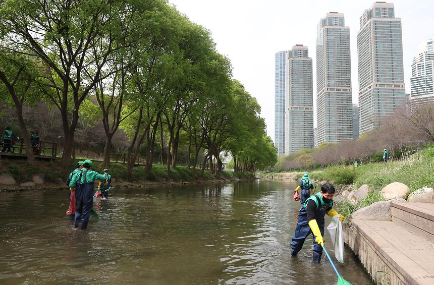 ‘강남구 새마을방역봉사대 발대식’ - 3