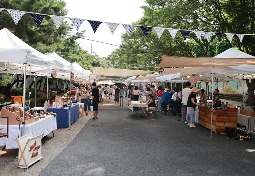 청담동에서 즐기는 특별한 여름 ‘리버마켓@청담’  - 1