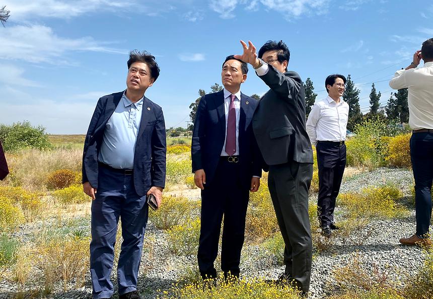 미주 도산안창호기념관 부지 방문 - 2