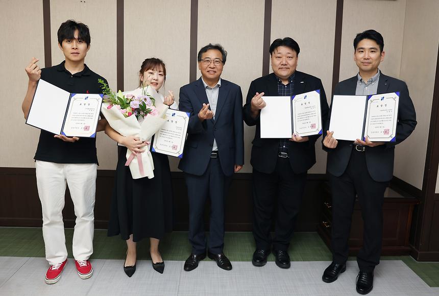 ‘우리곁에 건강수호천사’ 사업 유공자 표창장 수여 - 1