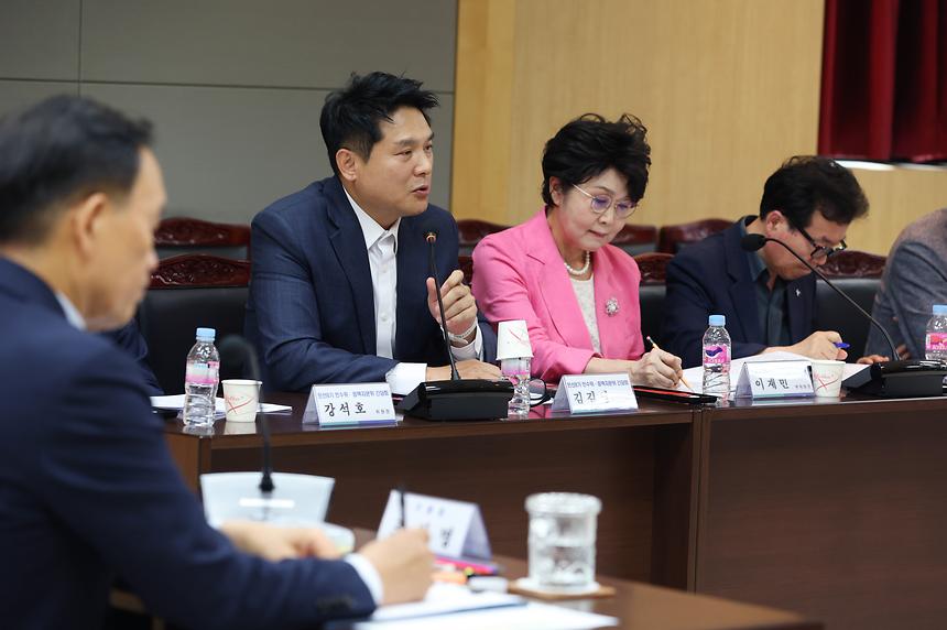 ‘민선 8기 인수위원회·정책자문위원회 간담회’ - 7