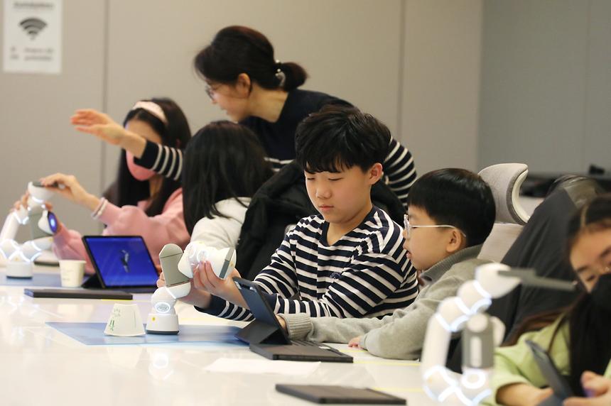 강남미래교육센터에서 더 넓은 우주를 만나자 - 16