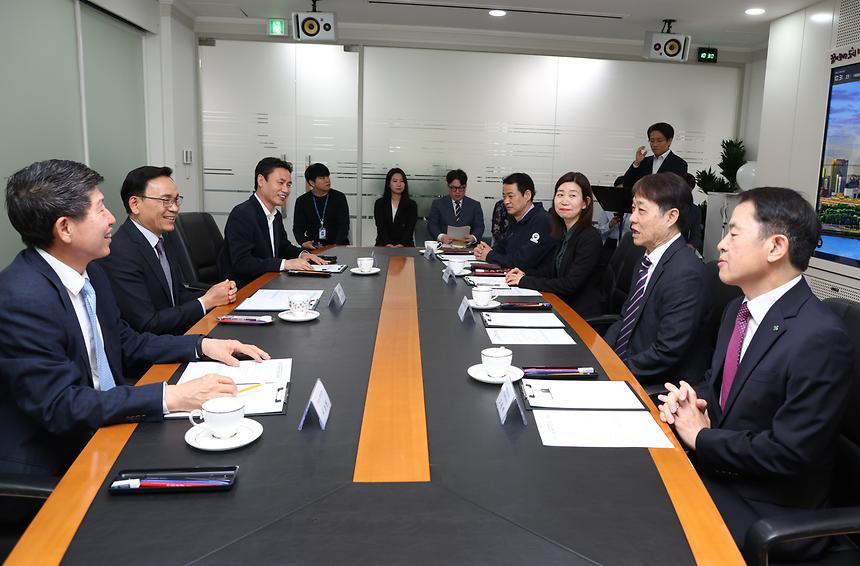 강남구-고용노동부-안전보건공단 중대재해 예방 업무협약 - 2