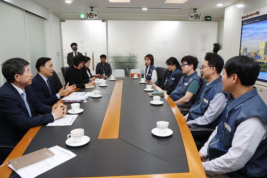 전국공무원노동조합 강남구지부 임원 격려 - 2