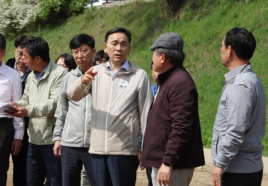 파크골프장 공사 현장 방문 - 1