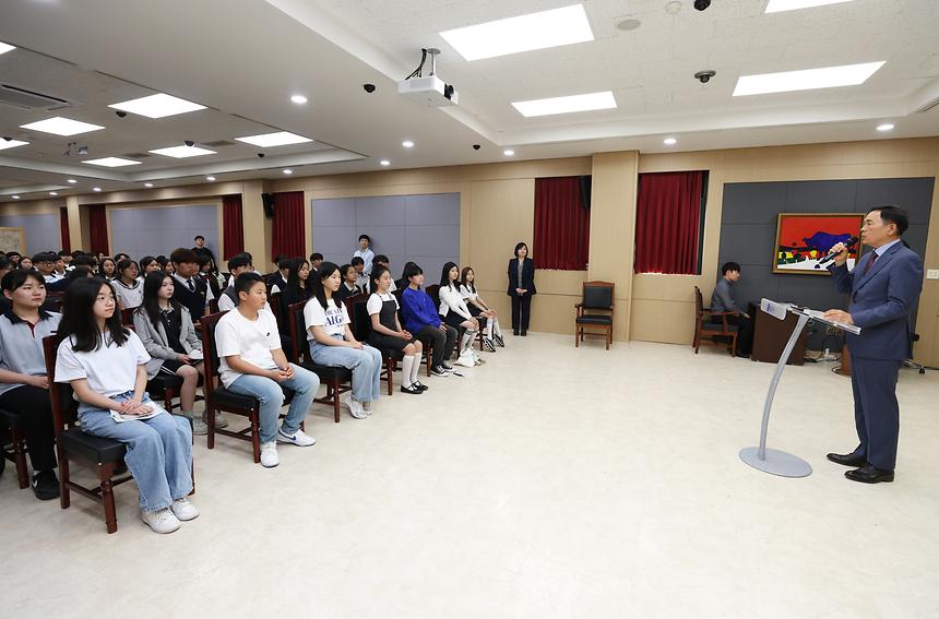 ‘2024년 모범청소년 및 청소년육성유공자 표창 수여식’ - 3