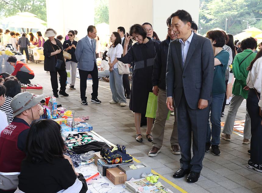 ‘2024 양재천 돗자리 자원봉사 축제’ - 5