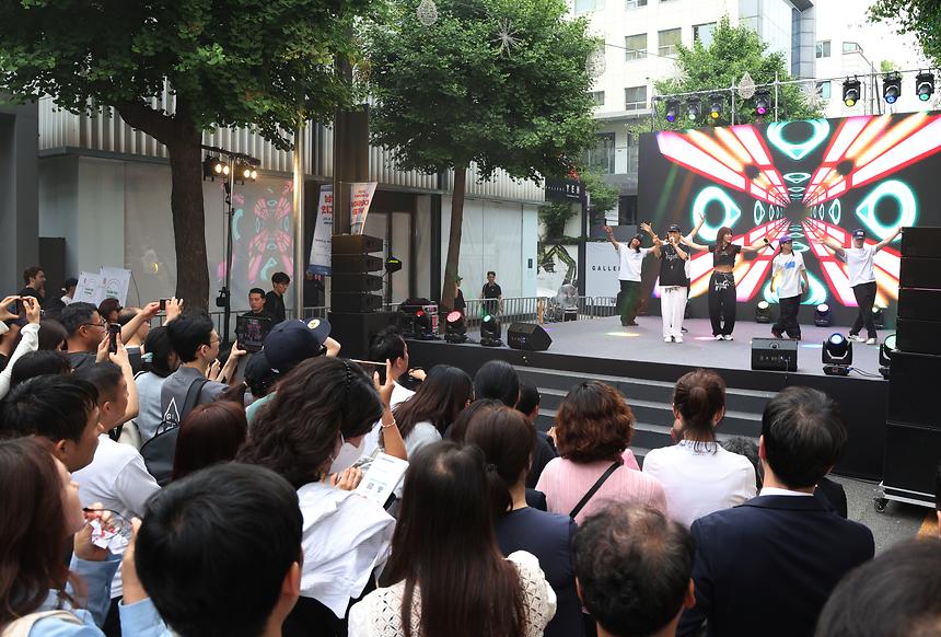 가로수길 뉴트로 축제 ‘2024 강남디자인위크’ - 10