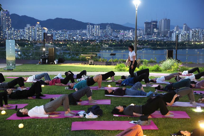 2024 강남유닉투어 ‘별빛요가&작은 음악회’ 행사 - 4