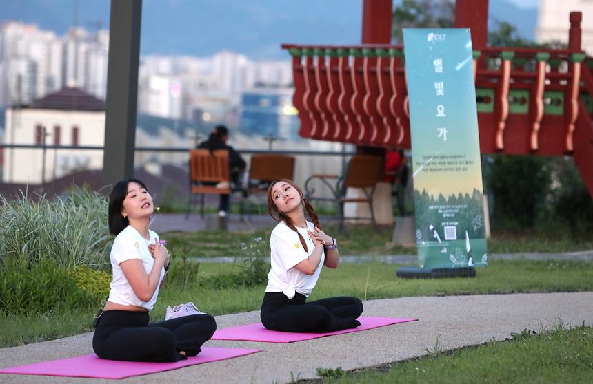 2024 강남유닉투어 ‘별빛요가&작은 음악회’ 행사 - 6