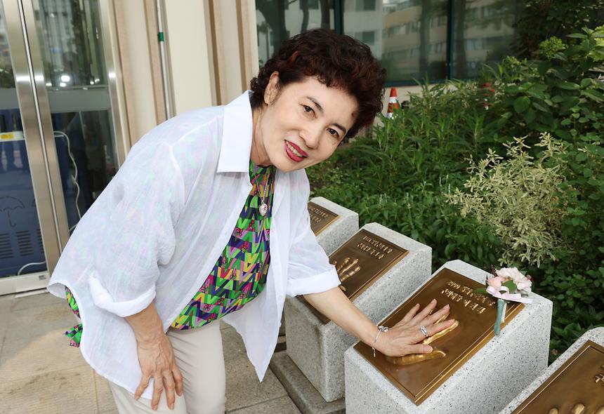 ‘강남구민의 상’ 대상 수상자 핸드프린팅 - 3