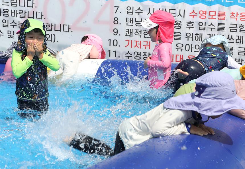  ‘어린이 물놀이장 개장’ - 4