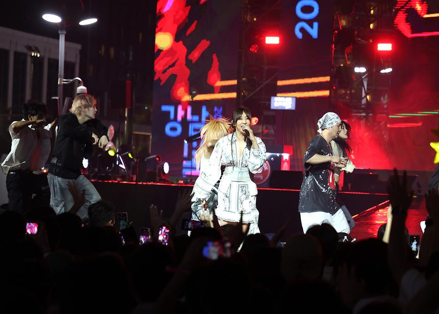 ‘오픈 에어 콘서트’ - 6
