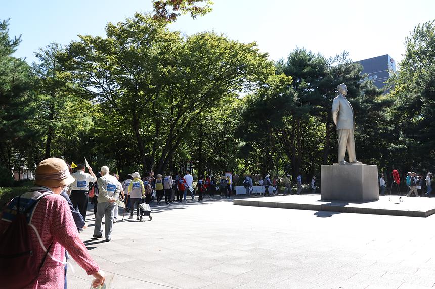 ‘제3회 강남 시니어 기억·돌봄 걷기대회’ - 10