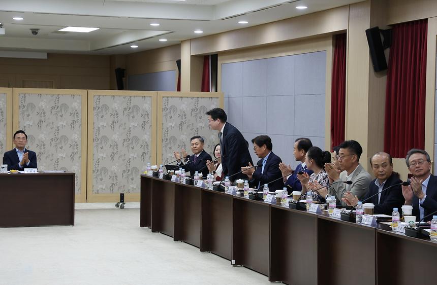 ‘민선8기 강남구 정책자문위원회(2기) 위촉식’ - 6