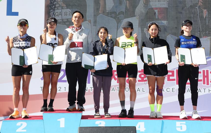  ‘제21회 국제평화마라톤대회’ - 12